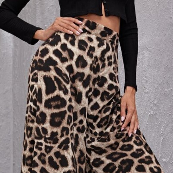 Contemporary Wide Legged Animal Print Pants - Picture 7 of 13
